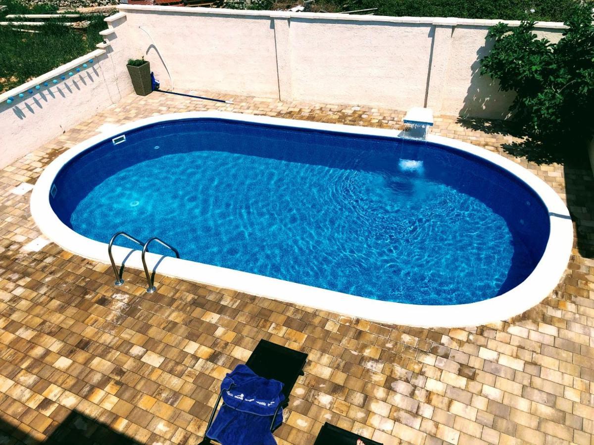 Apartman Matej With Pool 波弗加纳 外观 照片